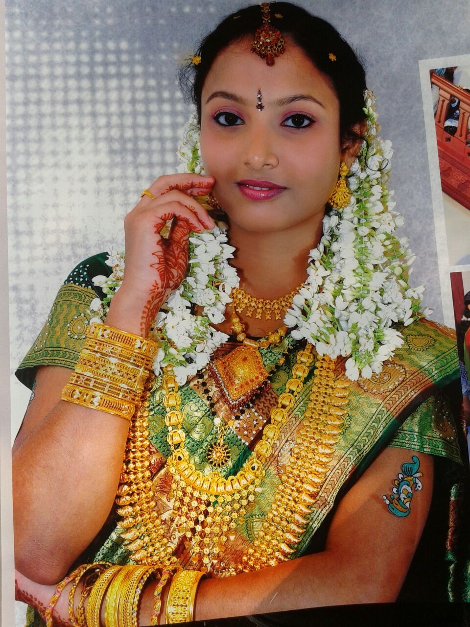 HEAVEN TOUCH BEAUTY PARLOUR VATAKARA